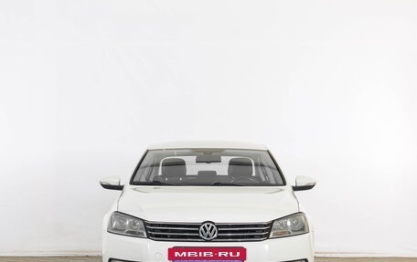 Volkswagen Passat B7, 2013 год, 1 429 000 рублей, 2 фотография