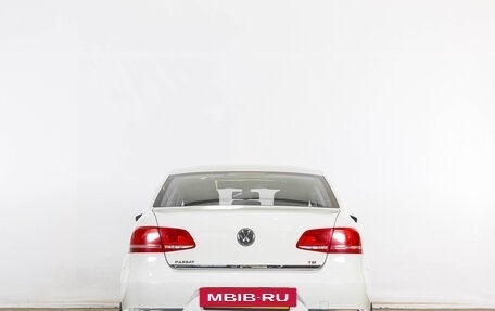 Volkswagen Passat B7, 2013 год, 1 429 000 рублей, 6 фотография