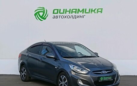 Hyundai Solaris II рестайлинг, 2011 год, 570 000 рублей, 3 фотография