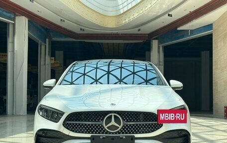 Mercedes-Benz A-Класс, 2023 год, 1 530 000 рублей, 2 фотография