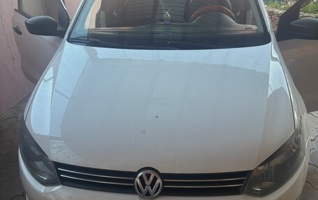 Volkswagen Polo VI (EU Market), 2013 год, 800 000 рублей, 2 фотография