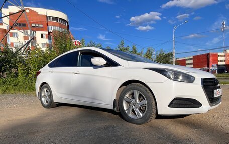 Hyundai i40 I рестайлинг, 2015 год, 900 000 рублей, 3 фотография