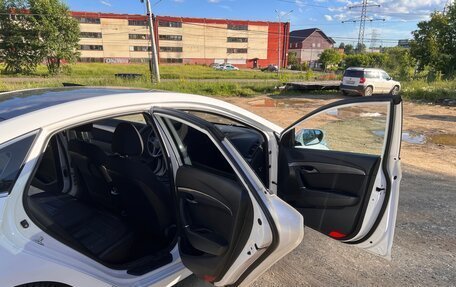 Hyundai i40 I рестайлинг, 2015 год, 900 000 рублей, 9 фотография