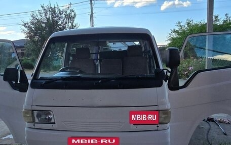 Mazda Bongo IV, 2001 год, 400 000 рублей, 3 фотография