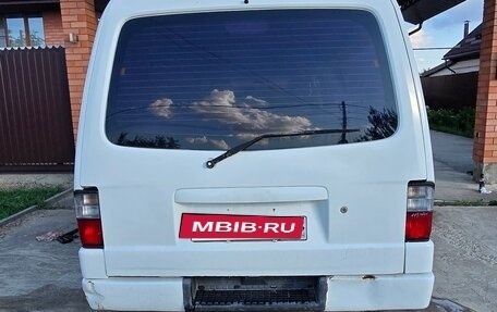 Mazda Bongo IV, 2001 год, 400 000 рублей, 4 фотография
