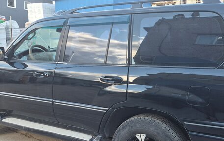 Toyota Land Cruiser 100 рестайлинг 2, 2003 год, 1 600 000 рублей, 4 фотография