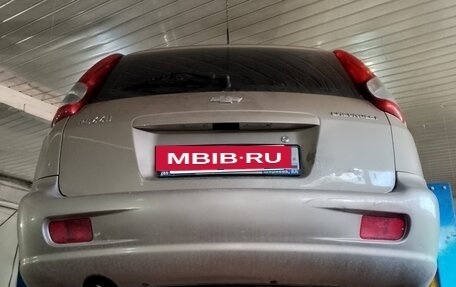 Chevrolet Rezzo, 2007 год, 400 000 рублей, 8 фотография