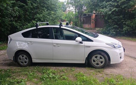 Toyota Prius, 2010 год, 1 150 000 рублей, 6 фотография