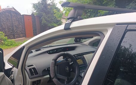 Toyota Prius, 2010 год, 1 150 000 рублей, 8 фотография