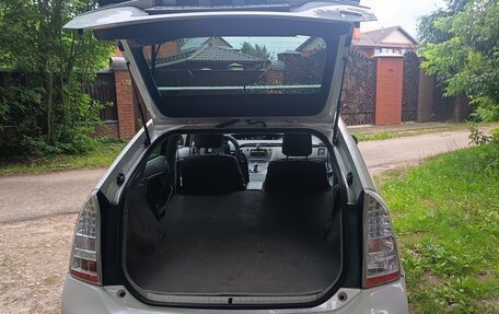 Toyota Prius, 2010 год, 1 150 000 рублей, 10 фотография
