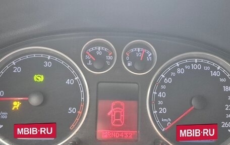 Volkswagen Passat B5+ рестайлинг, 2004 год, 500 000 рублей, 7 фотография