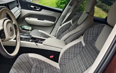 Volvo XC60 II, 2021 год, 4 700 000 рублей, 10 фотография