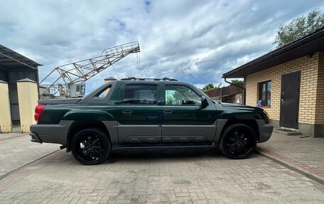Chevrolet Avalanche I, 2002 год, 2 400 000 рублей, 7 фотография