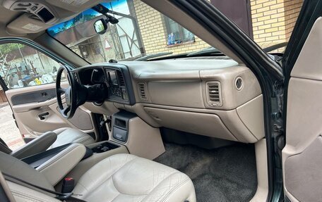 Chevrolet Avalanche I, 2002 год, 2 400 000 рублей, 16 фотография