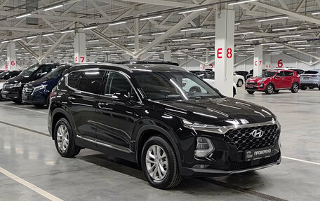 Hyundai Santa Fe III рестайлинг, 2018 год, 2 590 000 рублей, 3 фотография