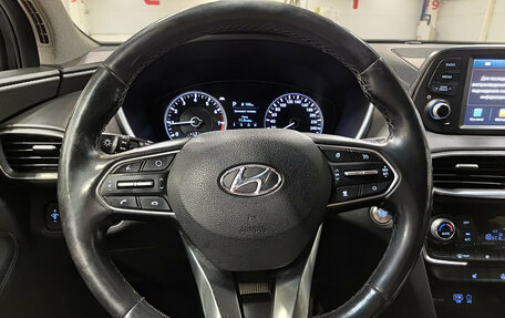 Hyundai Santa Fe III рестайлинг, 2018 год, 2 590 000 рублей, 23 фотография