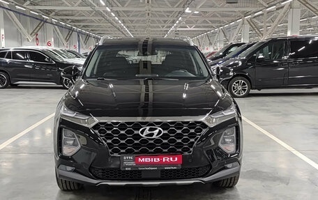 Hyundai Santa Fe III рестайлинг, 2018 год, 2 590 000 рублей, 2 фотография