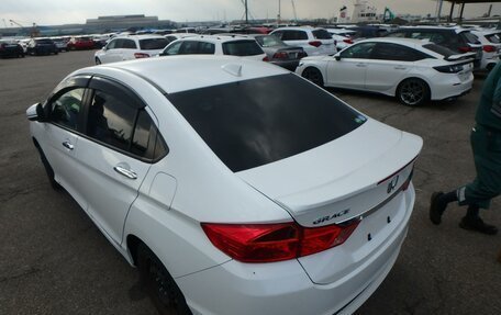Honda Grace I, 2020 год, 1 600 000 рублей, 12 фотография