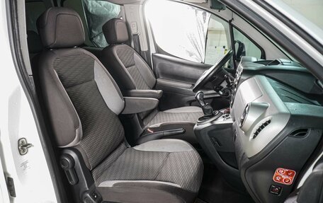 Peugeot Partner II рестайлинг 2, 2011 год, 679 000 рублей, 8 фотография