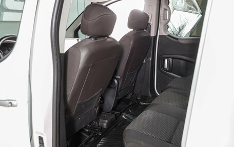Peugeot Partner II рестайлинг 2, 2011 год, 679 000 рублей, 11 фотография