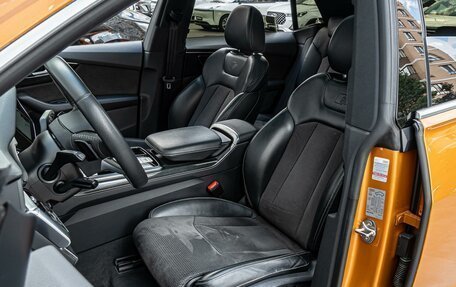 Audi Q8 I, 2020 год, 7 000 000 рублей, 10 фотография