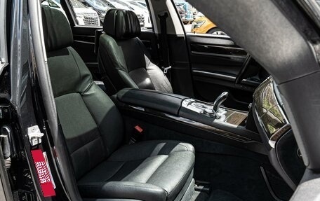 BMW 7 серия, 2015 год, 2 800 000 рублей, 8 фотография