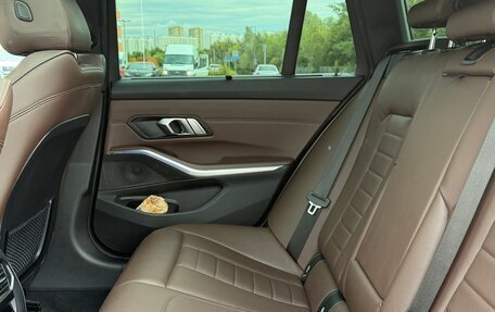 BMW 3 серия, 2022 год, 4 300 000 рублей, 19 фотография