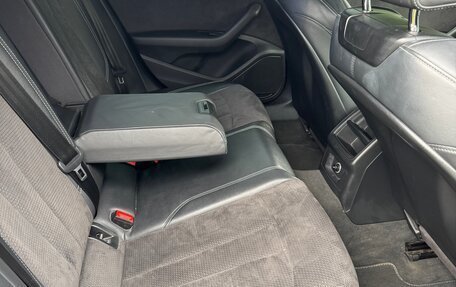 Audi A4, 2017 год, 2 400 000 рублей, 12 фотография