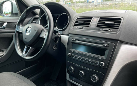 Skoda Yeti I рестайлинг, 2015 год, 1 199 000 рублей, 10 фотография