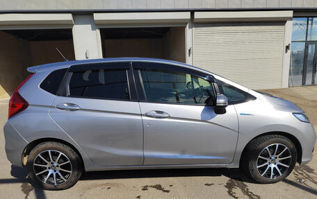 Honda Fit III, 2017 год, 1 350 000 рублей, 7 фотография