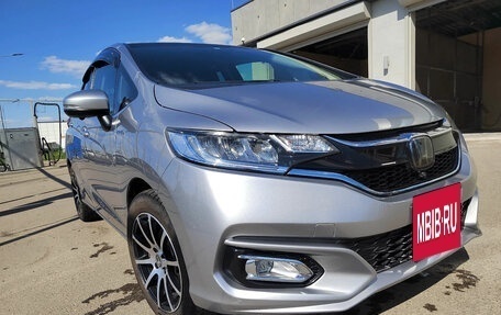 Honda Fit III, 2017 год, 1 350 000 рублей, 4 фотография