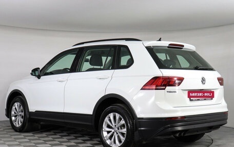 Volkswagen Tiguan II, 2020 год, 2 197 000 рублей, 8 фотография