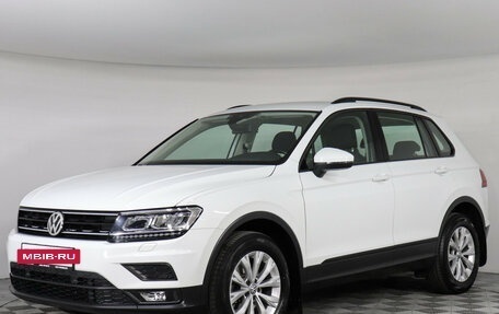 Volkswagen Tiguan II, 2020 год, 2 197 000 рублей, 2 фотография