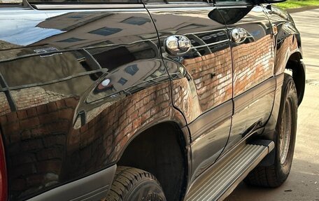Toyota Land Cruiser 100 рестайлинг 2, 2003 год, 1 650 000 рублей, 9 фотография