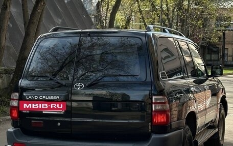Toyota Land Cruiser 100 рестайлинг 2, 2003 год, 1 650 000 рублей, 8 фотография