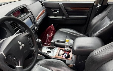 Mitsubishi Pajero IV, 2008 год, 1 450 000 рублей, 8 фотография