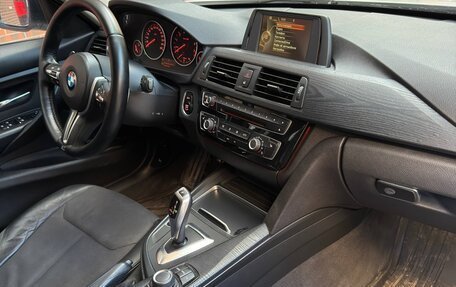 BMW 3 серия, 2016 год, 2 200 000 рублей, 15 фотография
