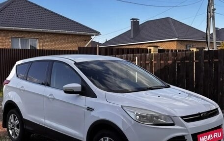 Ford Kuga III, 2014 год, 1 300 000 рублей, 2 фотография
