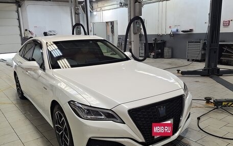Toyota Crown, 2018 год, 3 150 000 рублей, 22 фотография