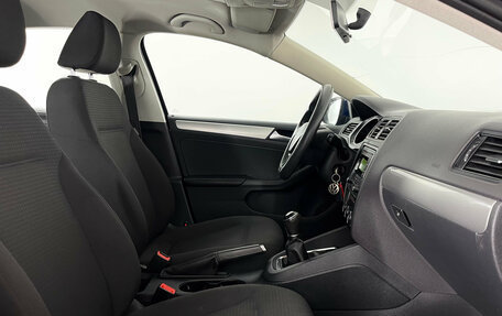Volkswagen Jetta VI, 2015 год, 1 050 000 рублей, 14 фотография