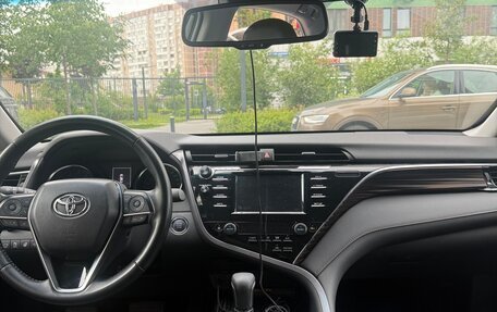 Toyota Camry, 2019 год, 3 000 000 рублей, 1 фотография