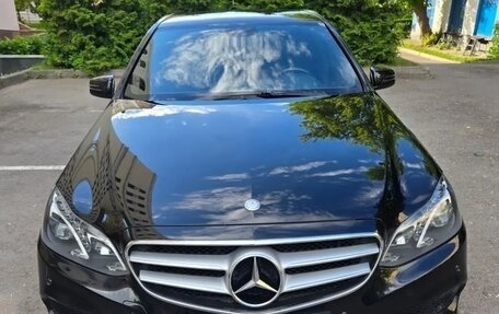 Mercedes-Benz E-Класс, 2014 год, 2 000 000 рублей, 1 фотография