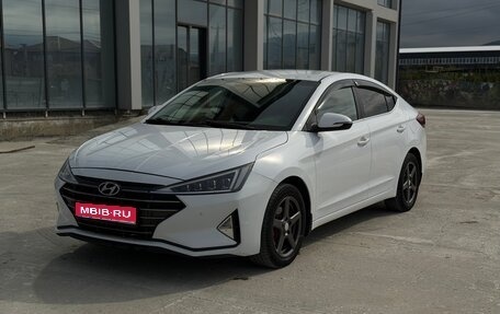 Hyundai Elantra VI рестайлинг, 2019 год, 1 090 000 рублей, 1 фотография