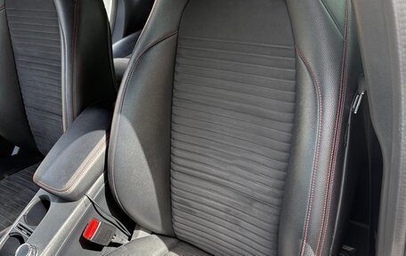 Mercedes-Benz GLA, 2015 год, 1 850 000 рублей, 14 фотография