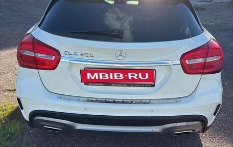 Mercedes-Benz GLA, 2015 год, 1 850 000 рублей, 4 фотография