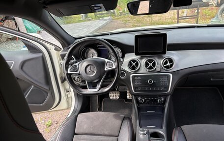 Mercedes-Benz GLA, 2015 год, 1 850 000 рублей, 24 фотография