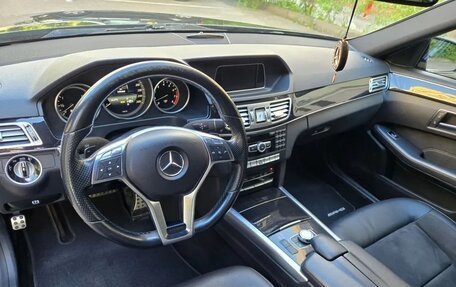 Mercedes-Benz E-Класс, 2014 год, 2 000 000 рублей, 8 фотография