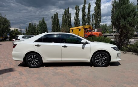Toyota Camry, 2017 год, 2 300 000 рублей, 3 фотография
