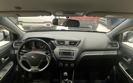 KIA Rio III рестайлинг, 2016 год, 934 000 рублей, 17 фотография