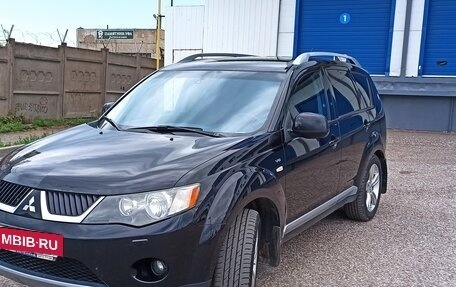 Mitsubishi Outlander III рестайлинг 3, 2008 год, 950 000 рублей, 5 фотография